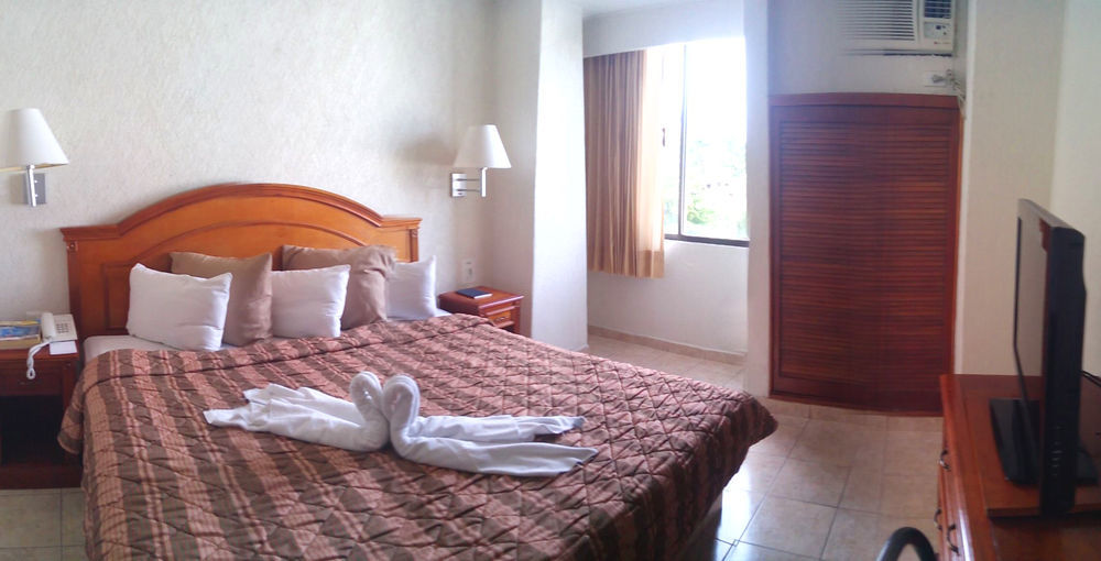 Hotel & Suites Real Del Lago Villahermosa Bagian luar foto